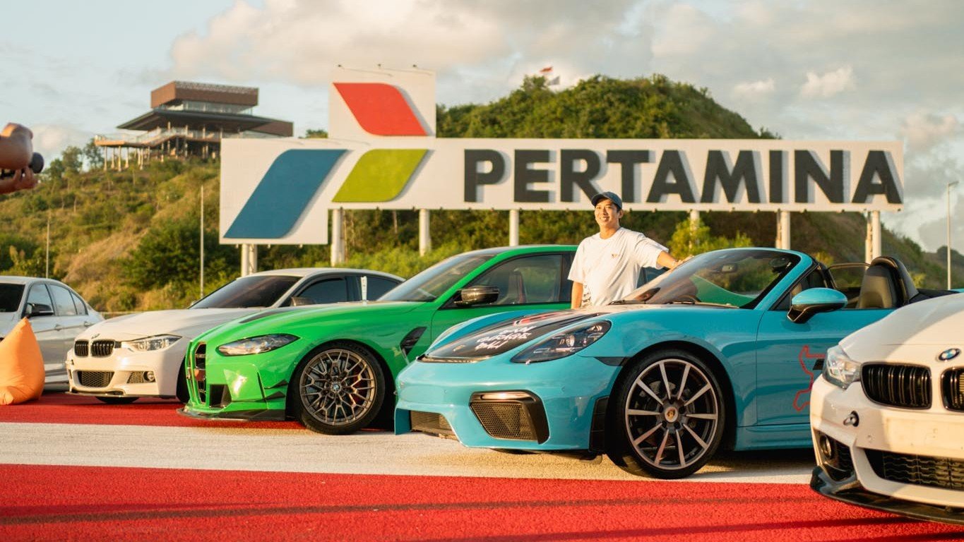 video cinematic otomotif