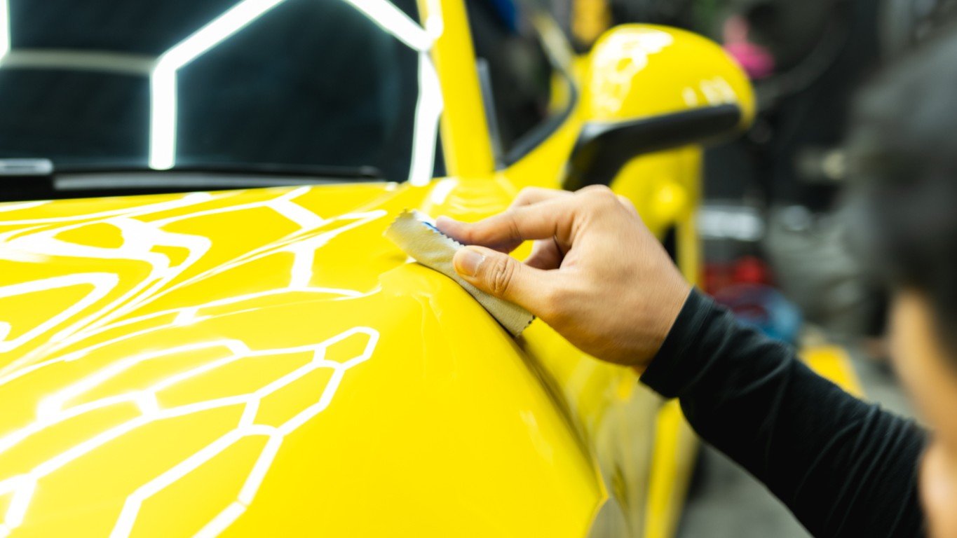 Poles dan coating premium